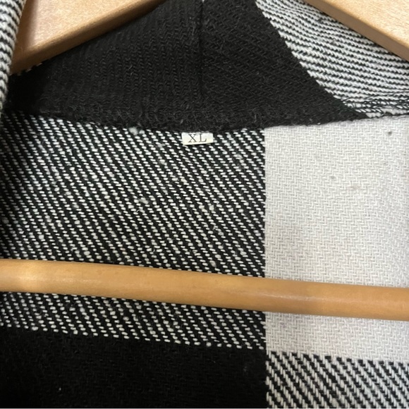 Plaid Vest with Waterfall Front Collar - Picture 4 of 5